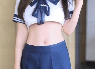 秀人网 – 资源暗箱操作：在图库中让陈雅漫VICKY的水手服发光发热！