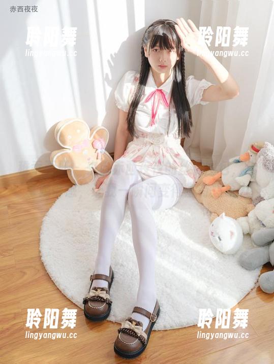 稚乖画册 - 来自赤西夜夜的丝袜图包，分享贼带感，让我一瞬间变得富有想象力
