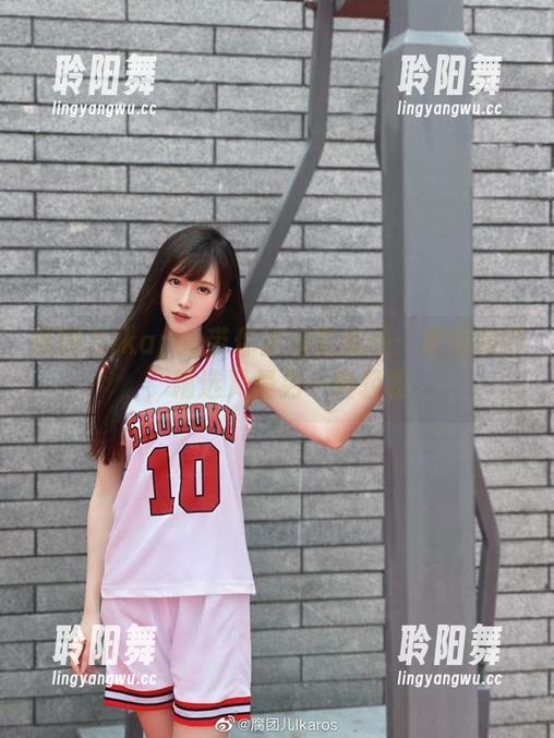 腐团儿Ikaros带你游碧蓝航线：原图撒野，精选又是另一种轻松