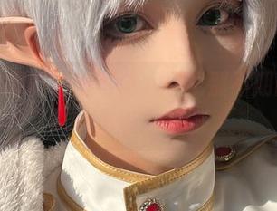 女孩的腥味猫罐写真，寻找那不期而遇的小鹿乱撞