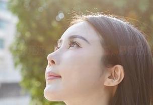 蜜桃社 – 如果你还没看真希的御姐资源，那得赶快补上了。