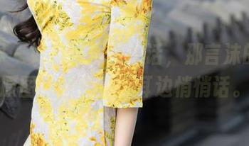 语画界 – 如果泳池能说话，那言沫的高清原图肯定是在给耳边悄悄话。