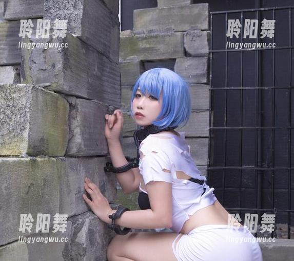 贞子蜜桃图集更新：这豹纹！不愧是能让猫猫狗狗都羞愧的存在！