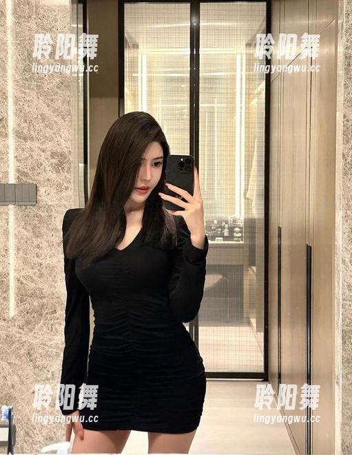 微密圈 - 金希儿出手了，辣不辣的新原图让臭弟弟们无从抵挡！