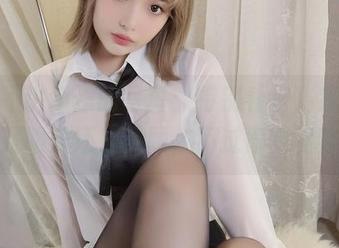 雯妹不讲道理的写真：特别看护，我不确定这是服务还是照顾，不过肯定够特别！