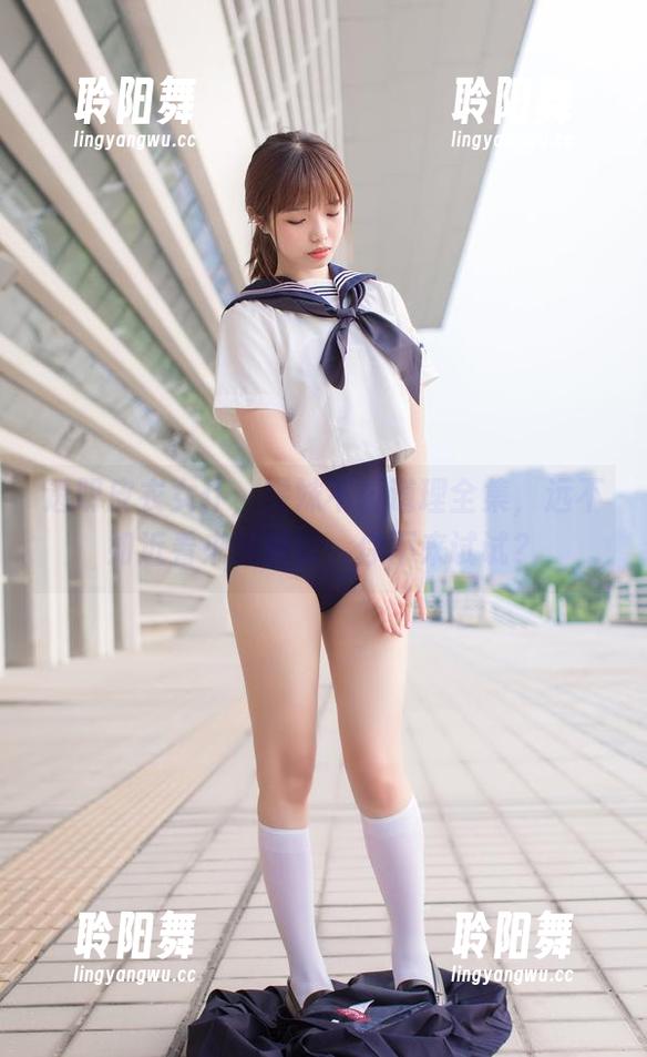 透明皮衣女仆，雯妹不讲道理全集，远不如近看来的刺眼，你不来试试？
