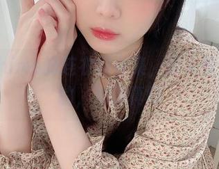 霜月shimo的连衣裙合集，撩人效果杠杠的，拍得真好